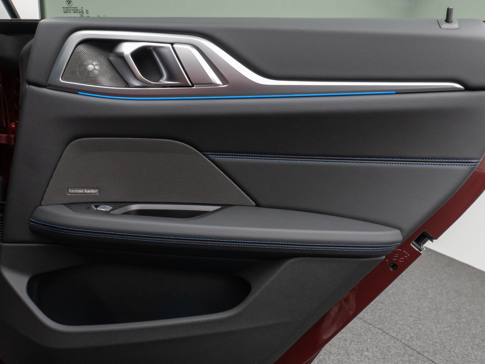 Fahrzeugabbildung BMW i4 eD40 M Sport 360°DAB H/K Komfort Alarm 19Zoll