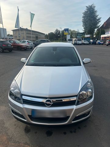 Opel Astra H 1,6 Motor, 2004 Neu TÜV 9.2026