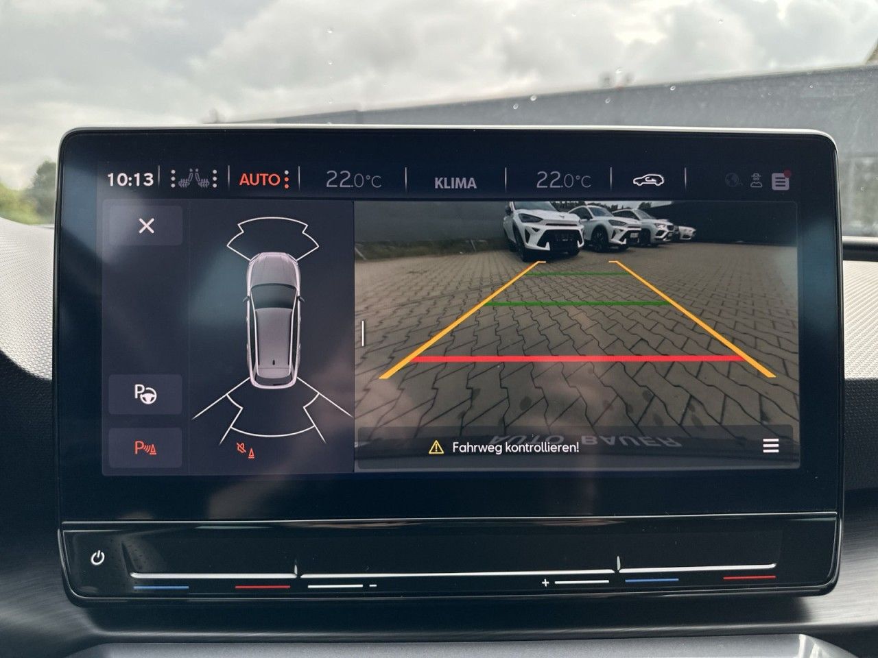 Fahrzeugabbildung CUPRA Leon Sportstourer VZ 2.0 TSI 4Drive 310 PS DSG