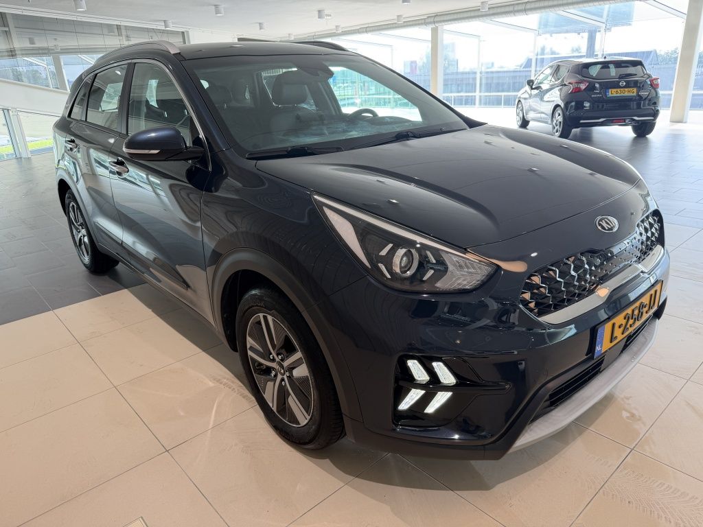 Kia Niro 1.6 GDi Hybrid DynamicLine SOH 100% imagem 2