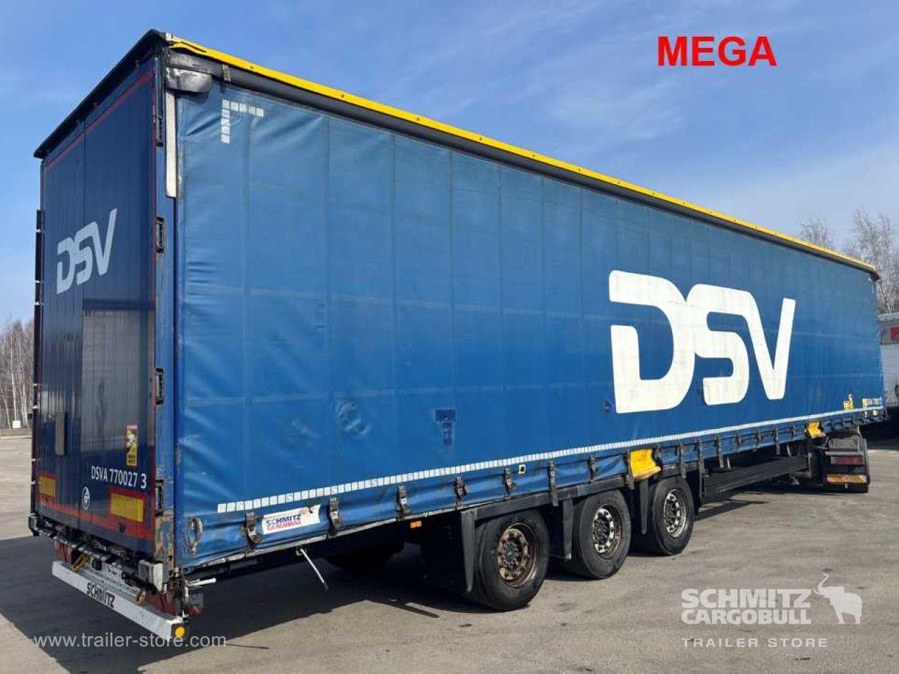 Schmitz Cargobull Curtainsider Mega