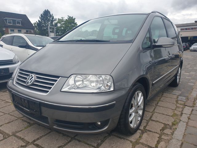 Volkswagen Sharan Trendline*7Sitzer*SHZ*Klima*Navi*Schiebed