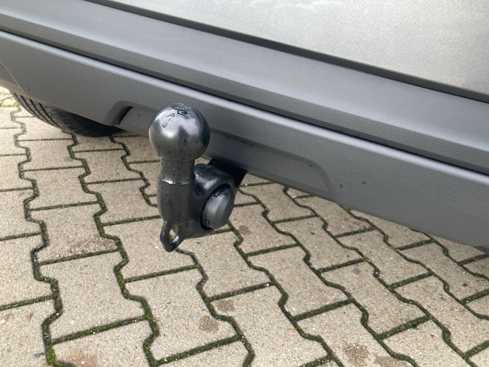 Fahrzeugabbildung SKODA Kamiq 1.0 TSI Essence DSG SHZ LED AHZV