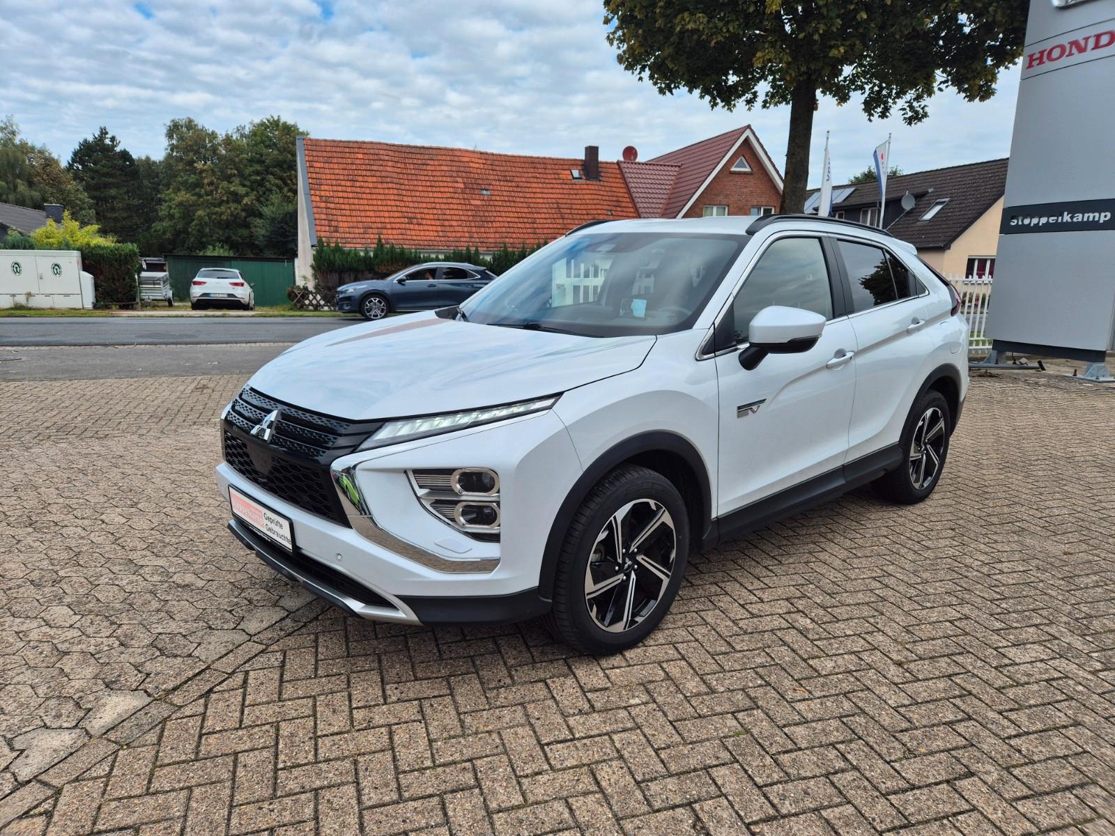 Mitsubishi Eclipse Cross Plug-in Hybrid 4WD Plus