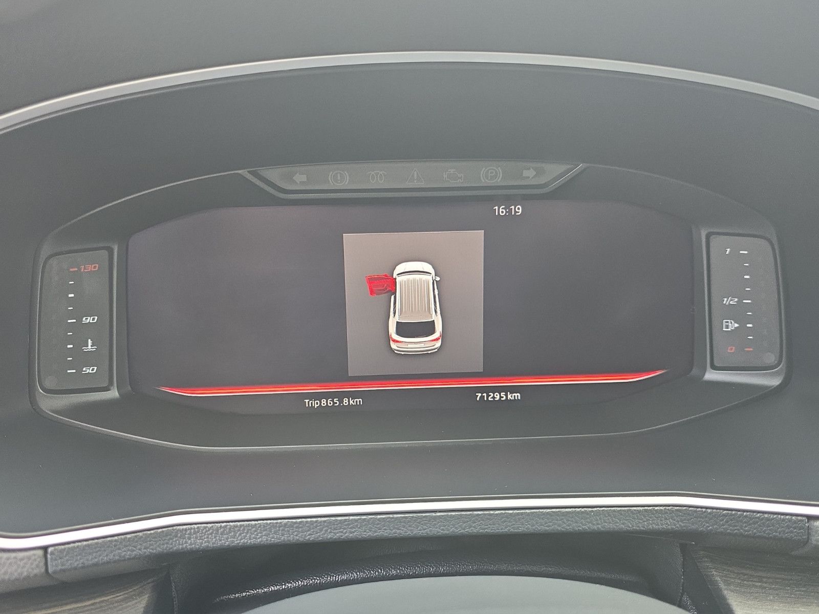 Fahrzeugabbildung SEAT Tarraco Xcellence 4Drive/7-Sitzer/360°