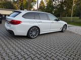 BMW M550d xDrive Touring A M - BMW M550 mit Diesel-Antrieb: Kombi, Xdrive