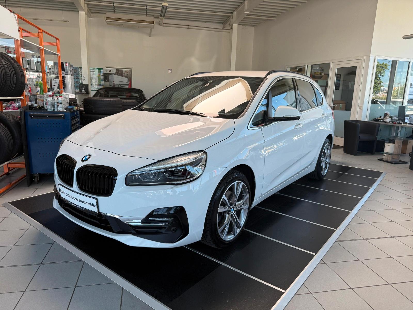 BMW 218 ACTIVE TOURER LUXURY LINE/18"ZOLL/NAVI/