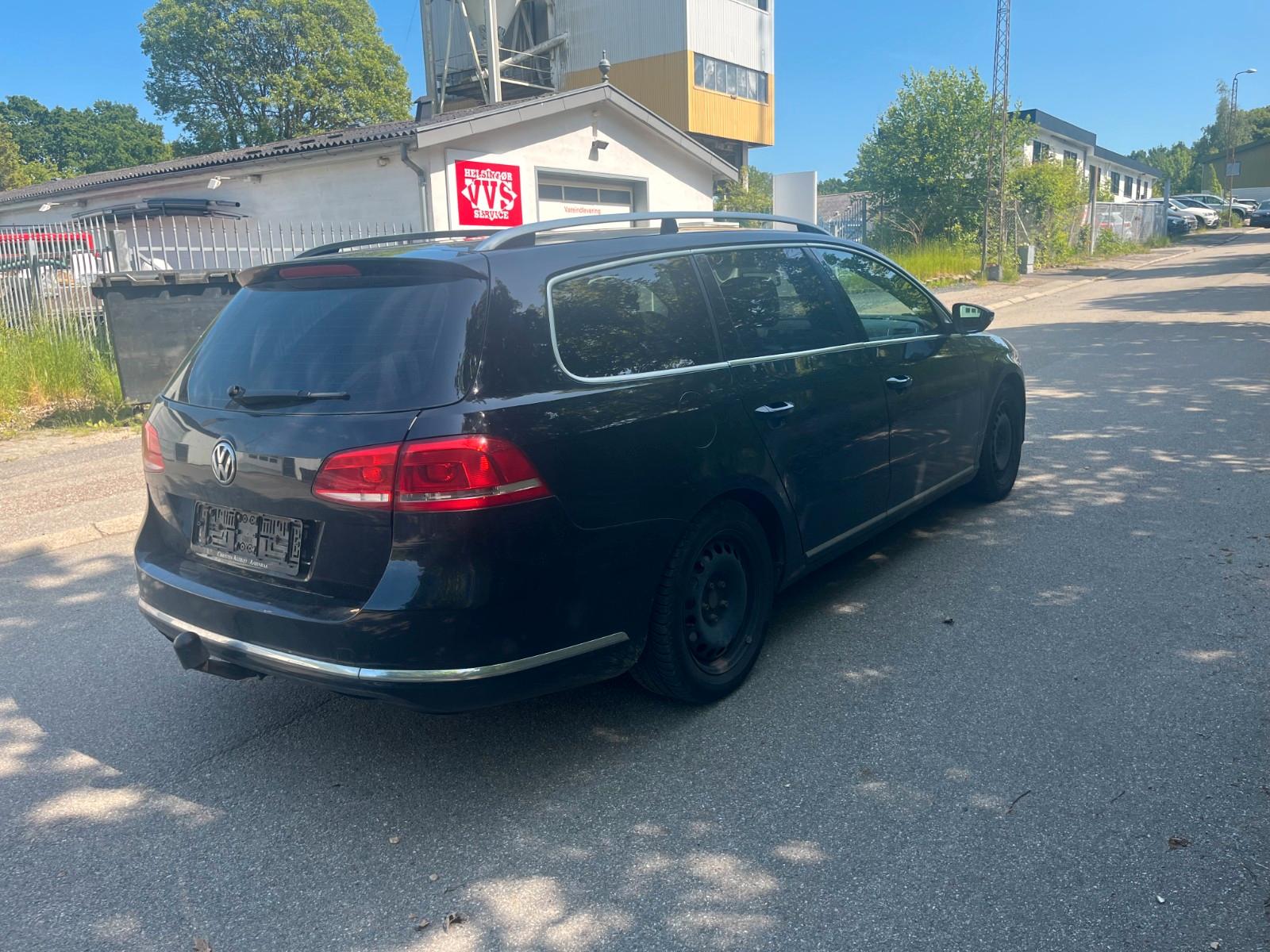 Volkswagen Passat 2012 — engine 1.984 cm³, 211 HP (155kW)