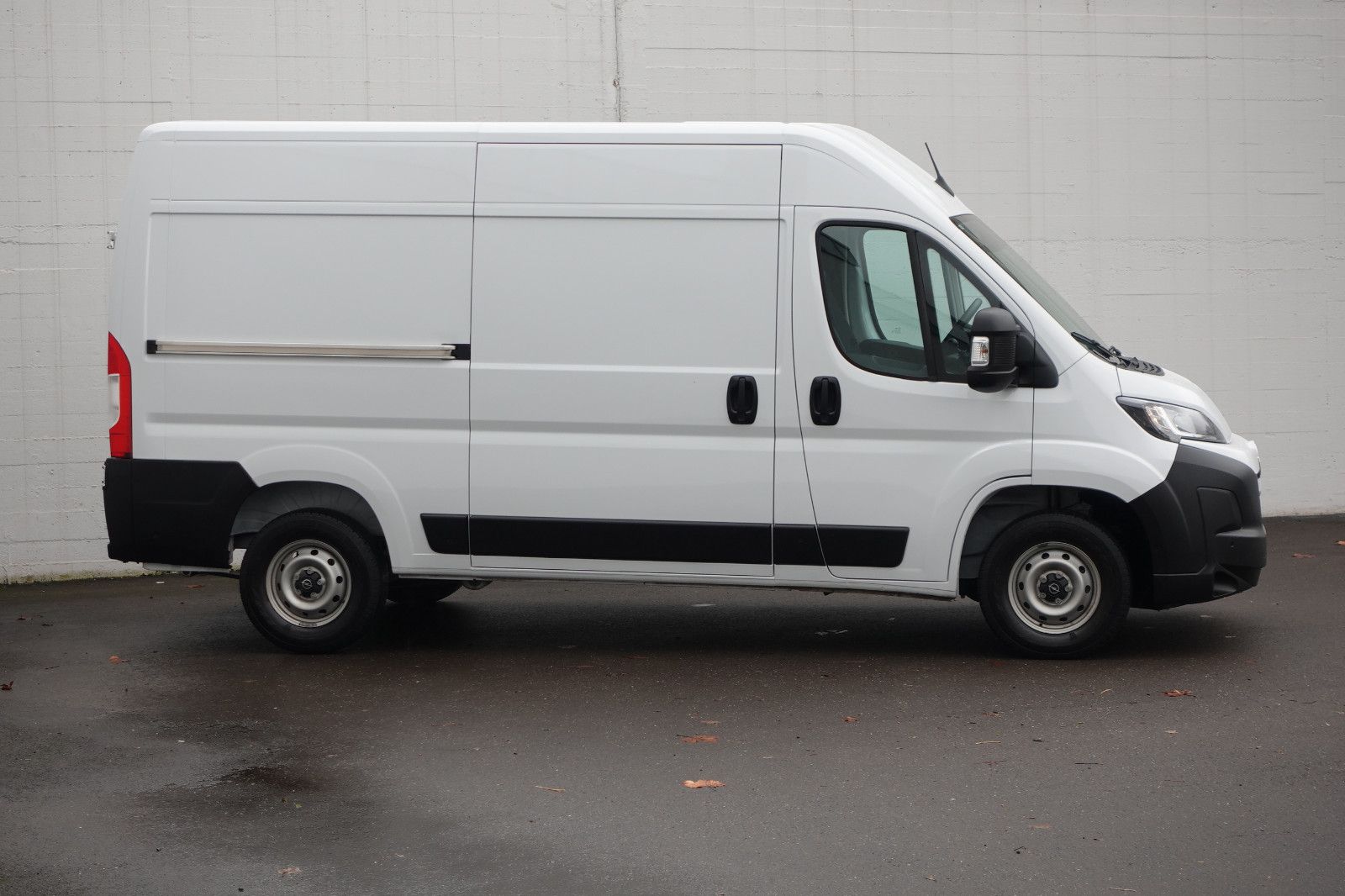 Fahrzeugabbildung Opel Movano Kasten L2H2 BlueHDI 180 Kamera,Standhzg.