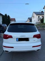 Audi Q7 3.0 TDI quattro V12 Paket 7 Sitzer AHK Tüv  - Audi: V12