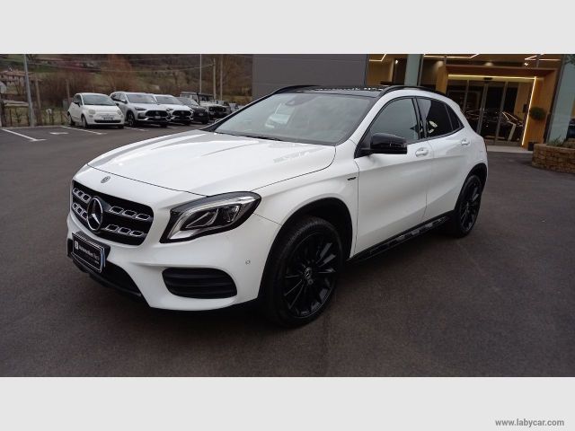 Mercedes-Benz MERCEDES-BENZ GLA 200 Automatic Premium NIGTH ED