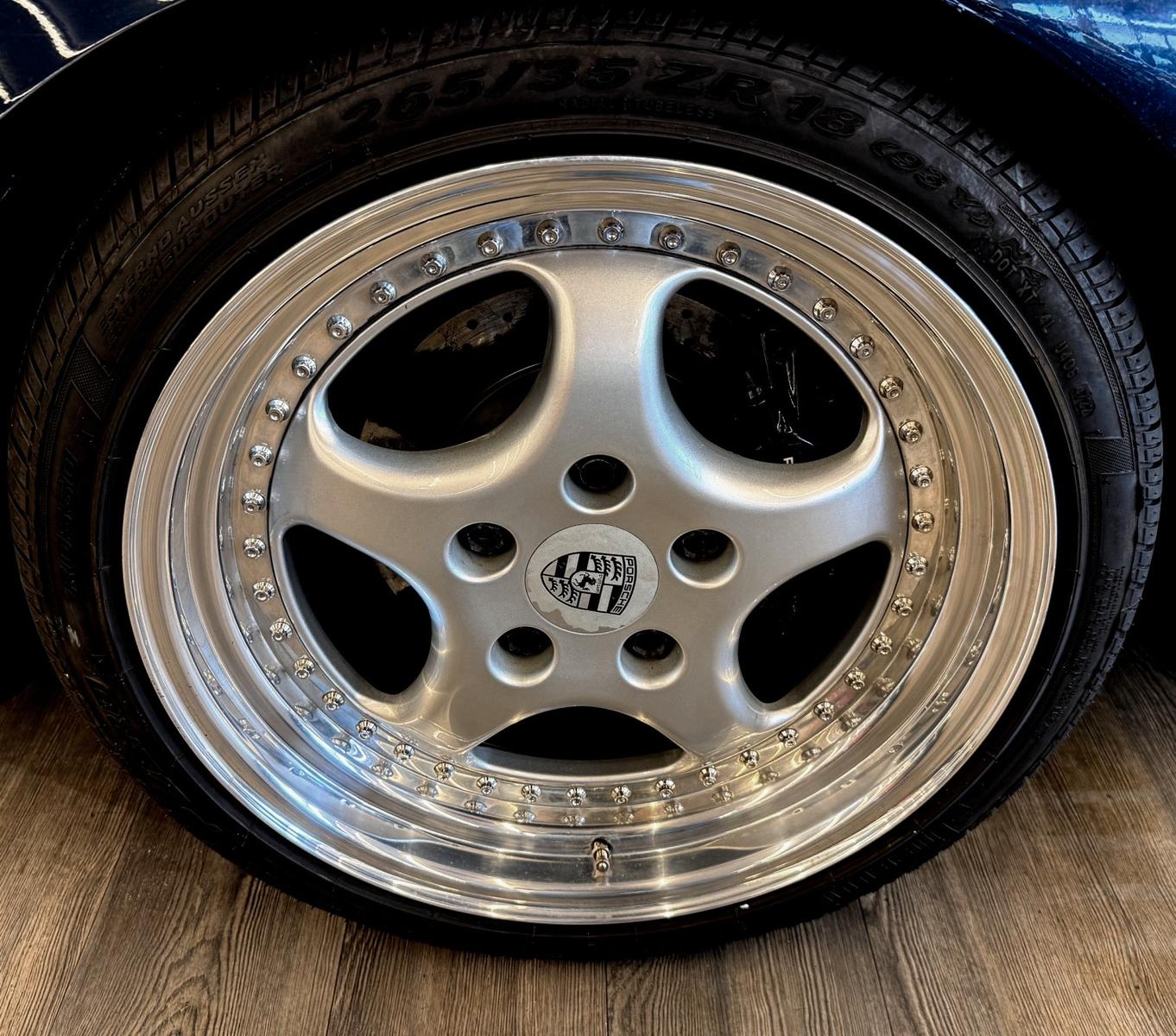 Porsche 993 Targa C2 PTS  6 Gang Deutsch  78TKM Historie