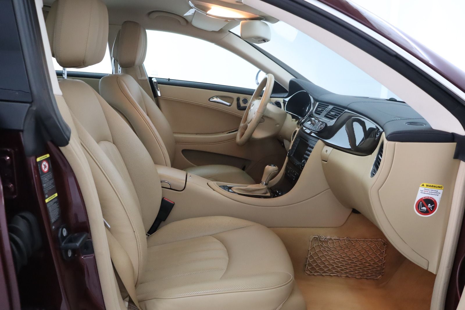 Fahrzeugabbildung Mercedes-Benz CLS 350 CGI Navi * Xenon * 1.Hand