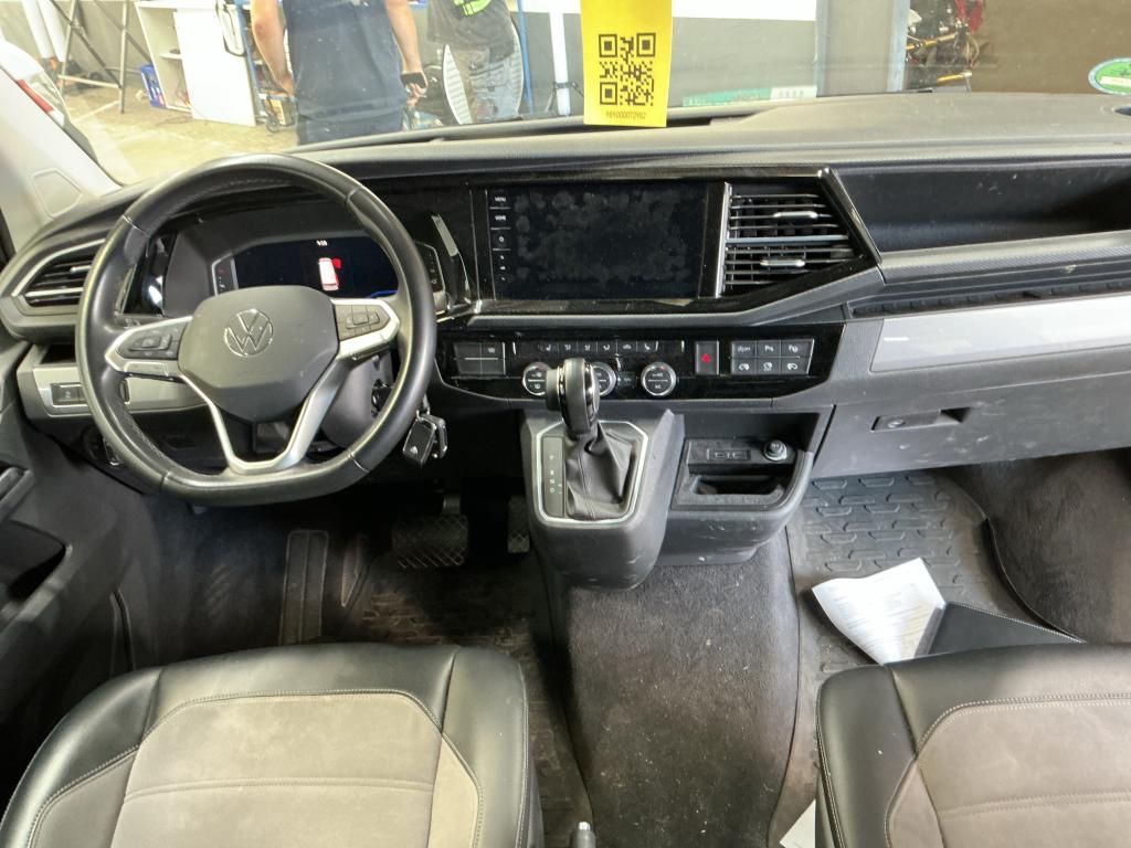 Volkswagen T6.1 Multivan 4Motion DSG Highline StHz ACC LED foto 6