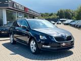 Skoda Octavia Combi 1.5TSI DSG"Style"AHK*AMBIENTE*ABST - Skoda Octavia: Combi Ambiente