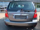 Mercedes-Benz A 180 Avantgarde *Automatik*Panoramadach* Klimaa - gebrauchte Mercedes-Benz A-Klasse aus dem Jahr 2010