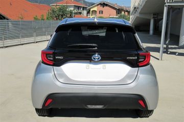 Toyota Yaris - 4