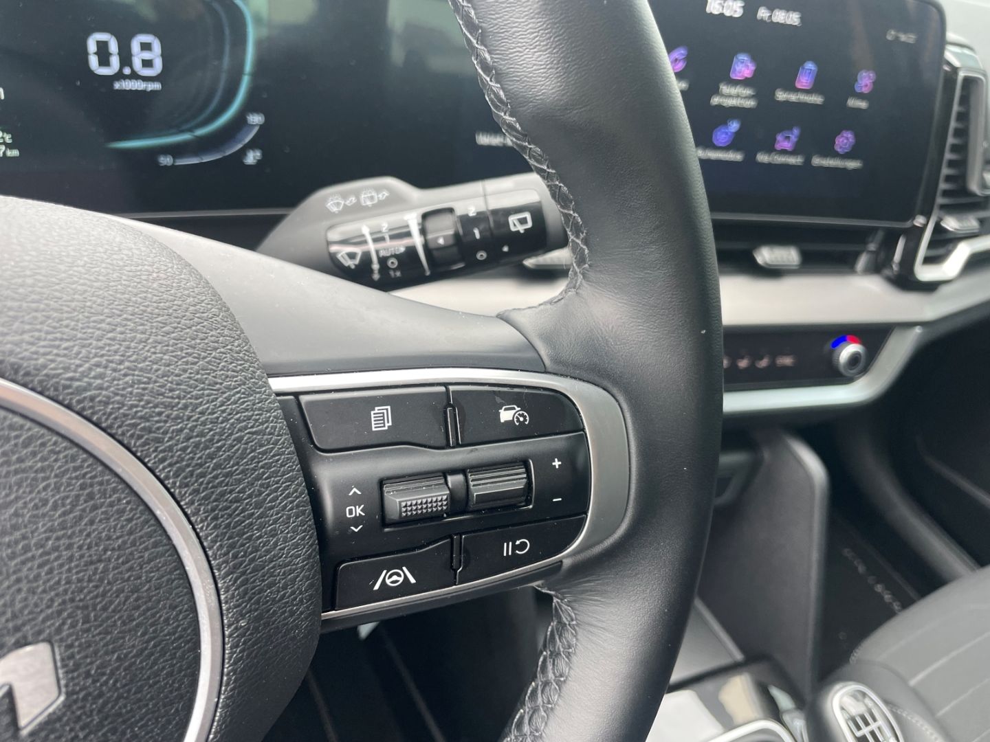 Fahrzeugabbildung Kia Sportage Vision Kamera AHK SpurhalteASS Navi LED