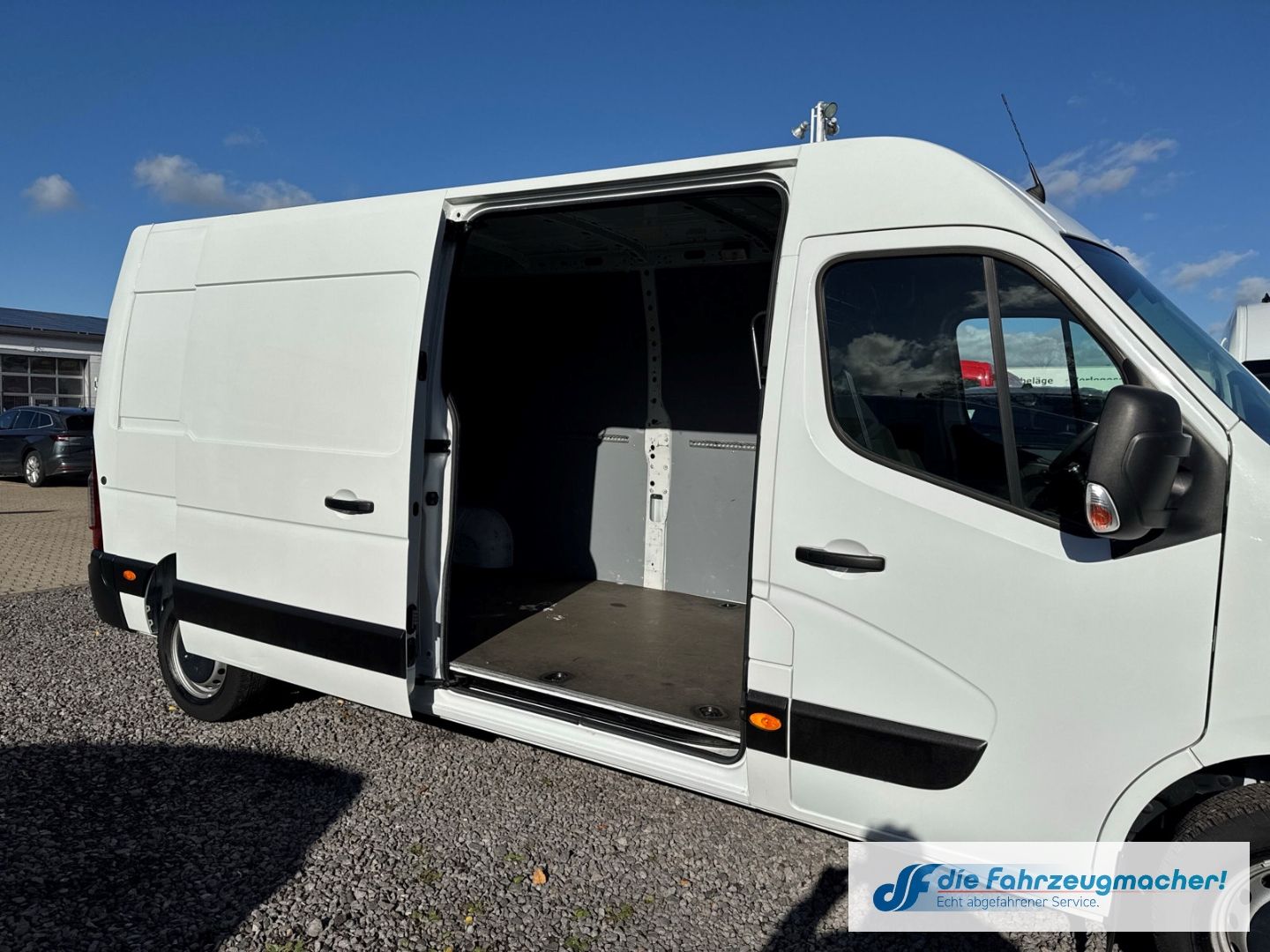 Fahrzeugabbildung Opel Movano B Kasten Kombi HKa L3H2 3,5t 2.3 CDTI Bit