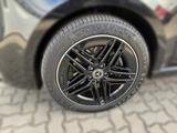Mercedes-Benz V 300 d AVANTGARDE Lang AMG AIRMATIC+AHK2,5to - Jahreswagen mit Diesel-Antrieb: Automatik