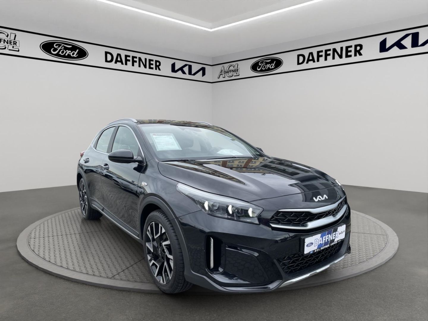 Fahrzeugabbildung Kia XCeed Vision Navi Klima DAB SHZ LED Tempomat