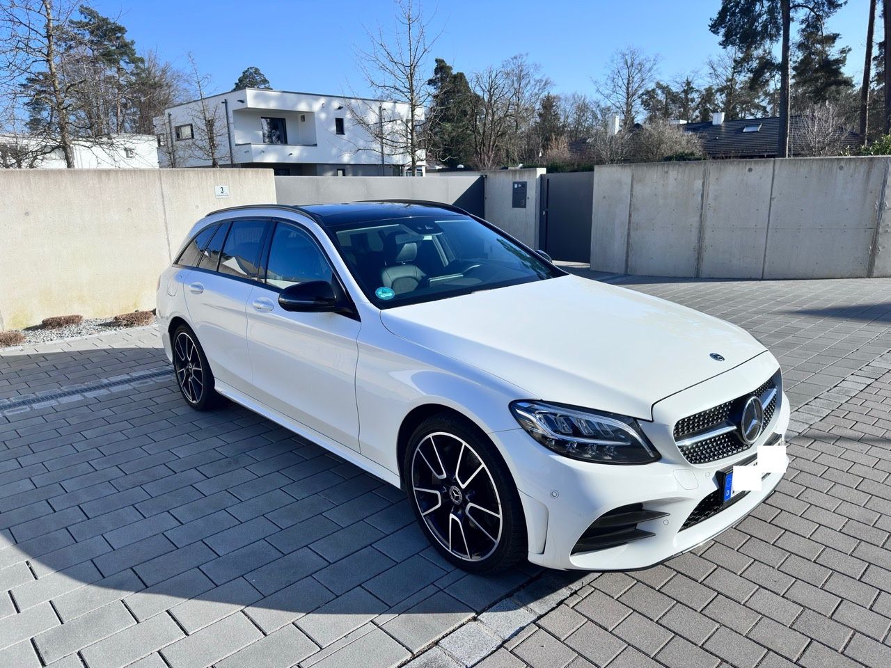 MERCEDES-BENZ C 400 4MATIC T Autom. mit Zubehör