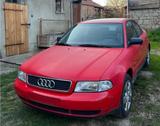Audi A4 1.6 - - Audi A4 aus 1995 mit Benzin-Antrieb: Limousine