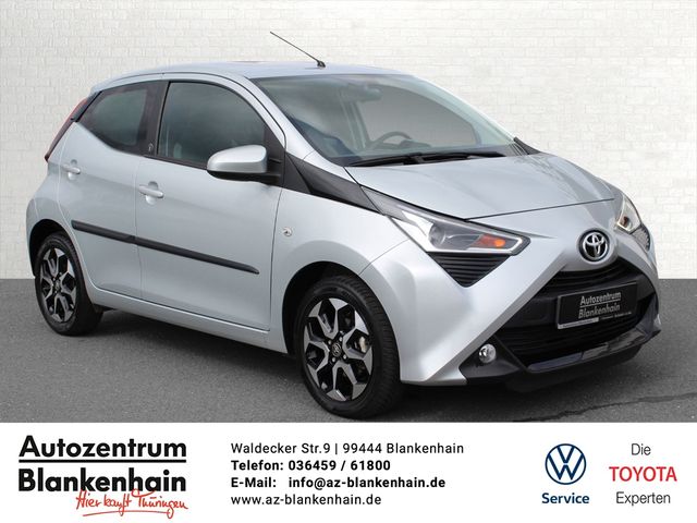 AYGO Team D nur 4.800 KM ! / Rentnerfahrzeug