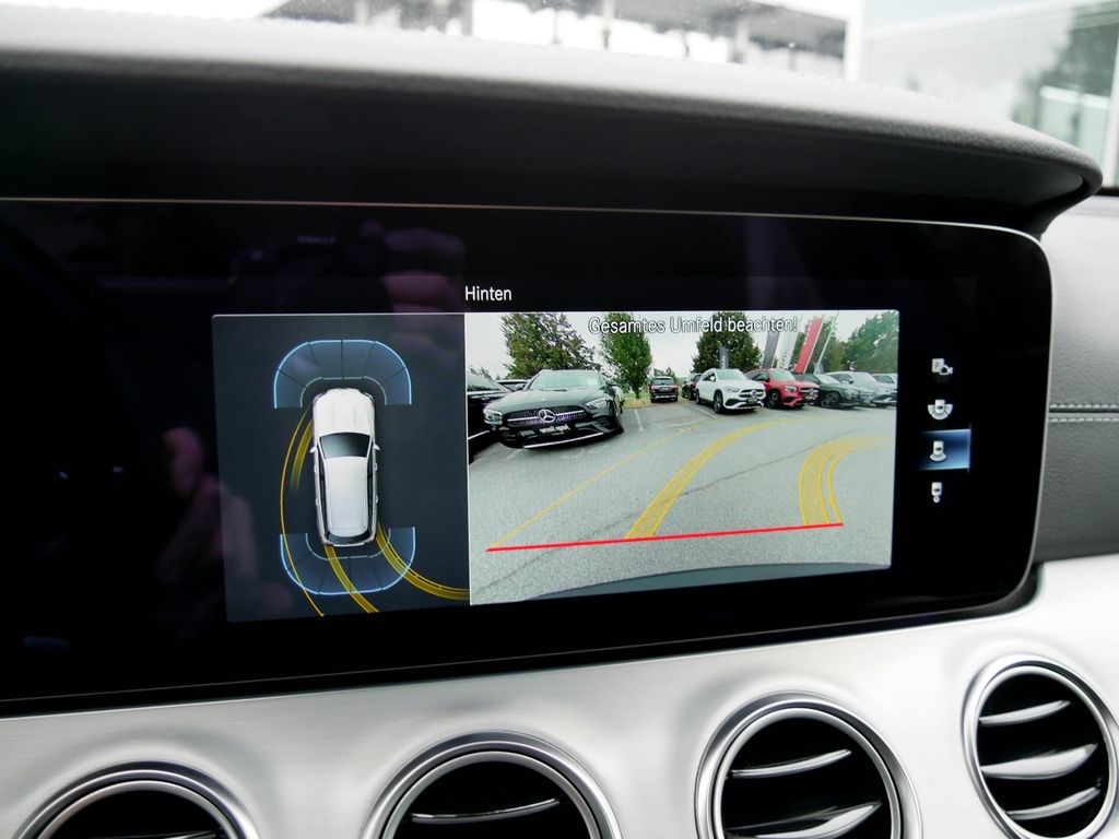 Mercedes-Benz E 300 de T |AMG|DISTR|LED|NAVI|AHK|KAM|MBUX|PTS