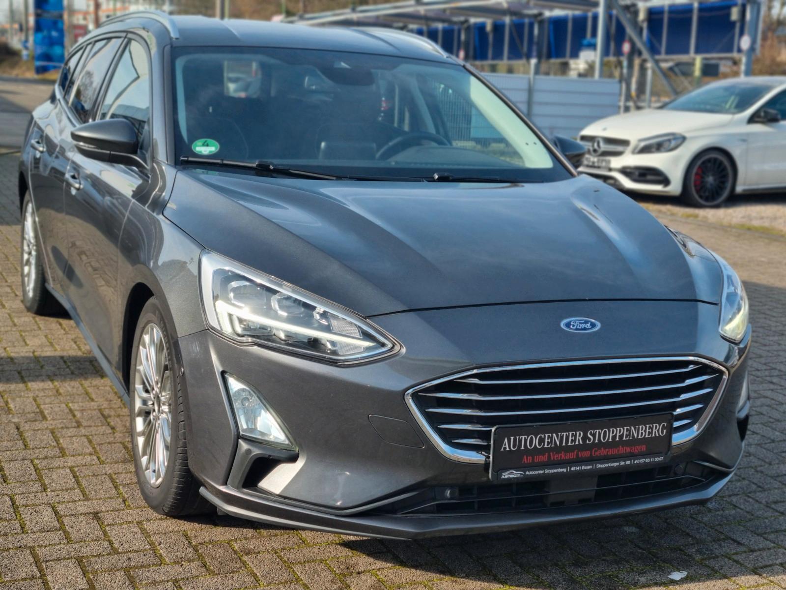 Ford Focus Turnier Titanium Automatik/Navi/Kamera/PDC