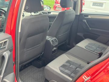 Volkswagen Golf - 9