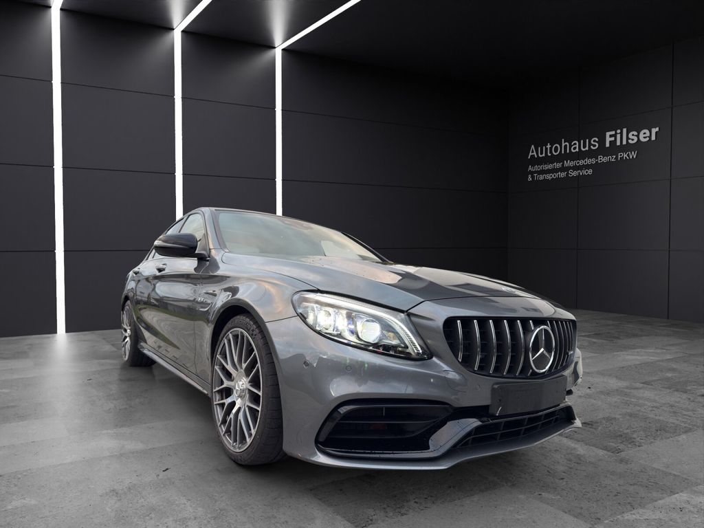 Mercedes-Benz C 63 AMG