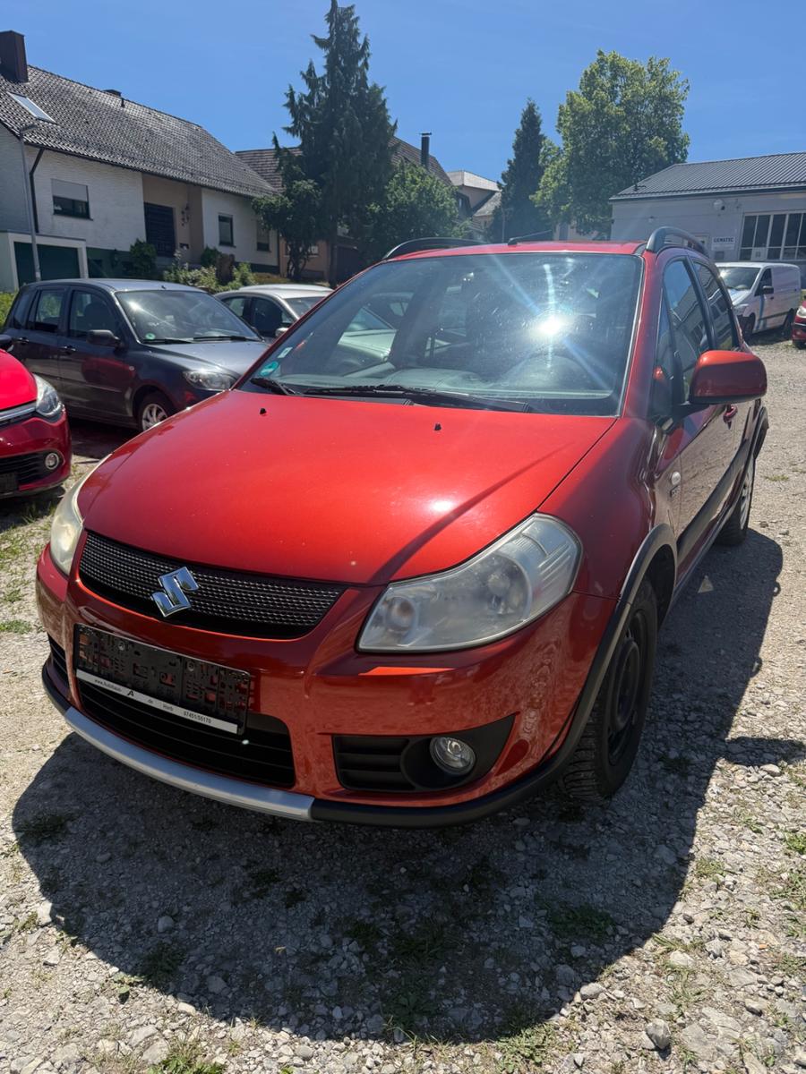 Suzuki SX4 Club