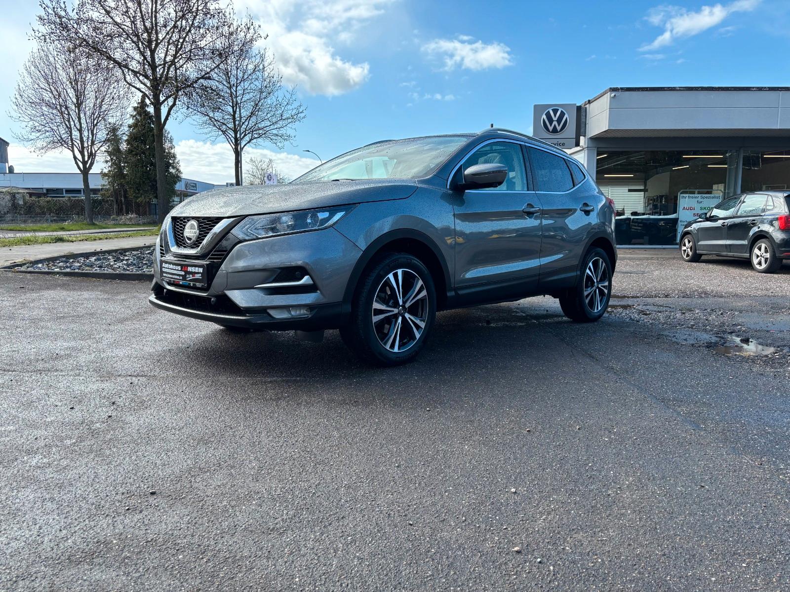 Nissan Qashqai Panorama/Kamera/ Navi/Apple + Android