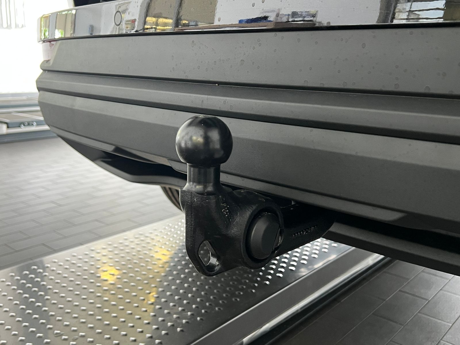 Fahrzeugabbildung SKODA Karoq Tour 1.5 TSI DSG *AHK, Matrix-LED*