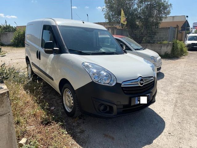 Opel Combo 1.3 CDTi 95CV PL-TN Blitz N1