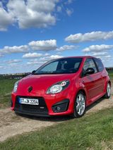 Renault Twingo Renault Sport 1.6 16V Renault Sport - Renault Twingo aus 2009: Sport