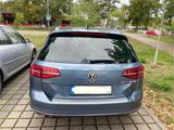 Volkswagen Passat Variant 2.0 TDI DSG Panoramadach R-Line - Volkswagen Passat Variant in Mannheim