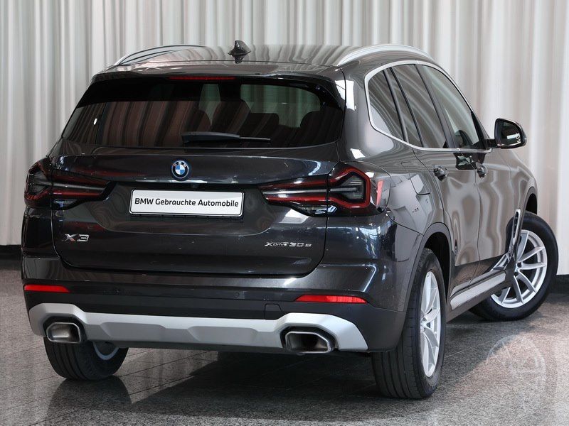 BMW X3 xDrive30e LKHZ DrivAssProf LED HIFI Memo. foto 3