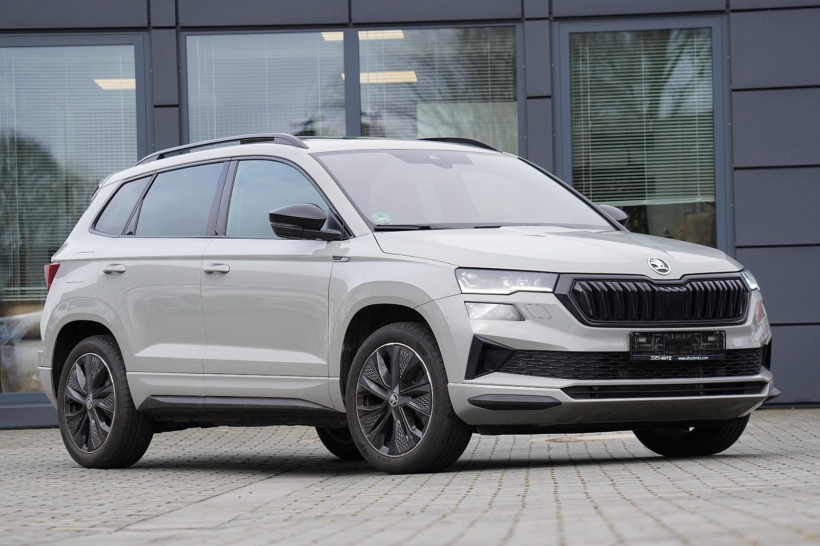 Skoda Karoq 1.5l TSI ACT DSG Sportline + 2 J. GARANTIE