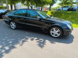 Mercedes-Benz E 280 4MATIC AVANTGARDE Avantgarde
