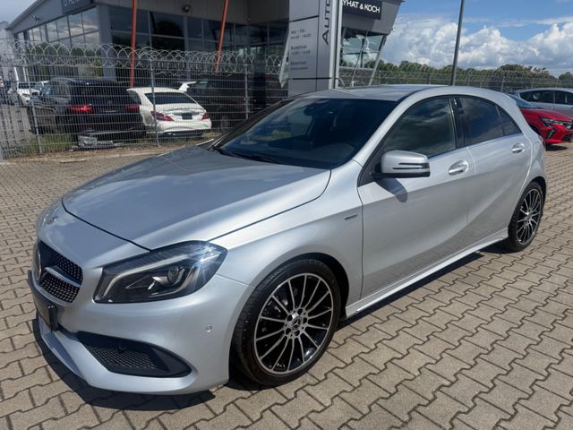 MERCEDES-BENZ A 200 AMG Line / AHK