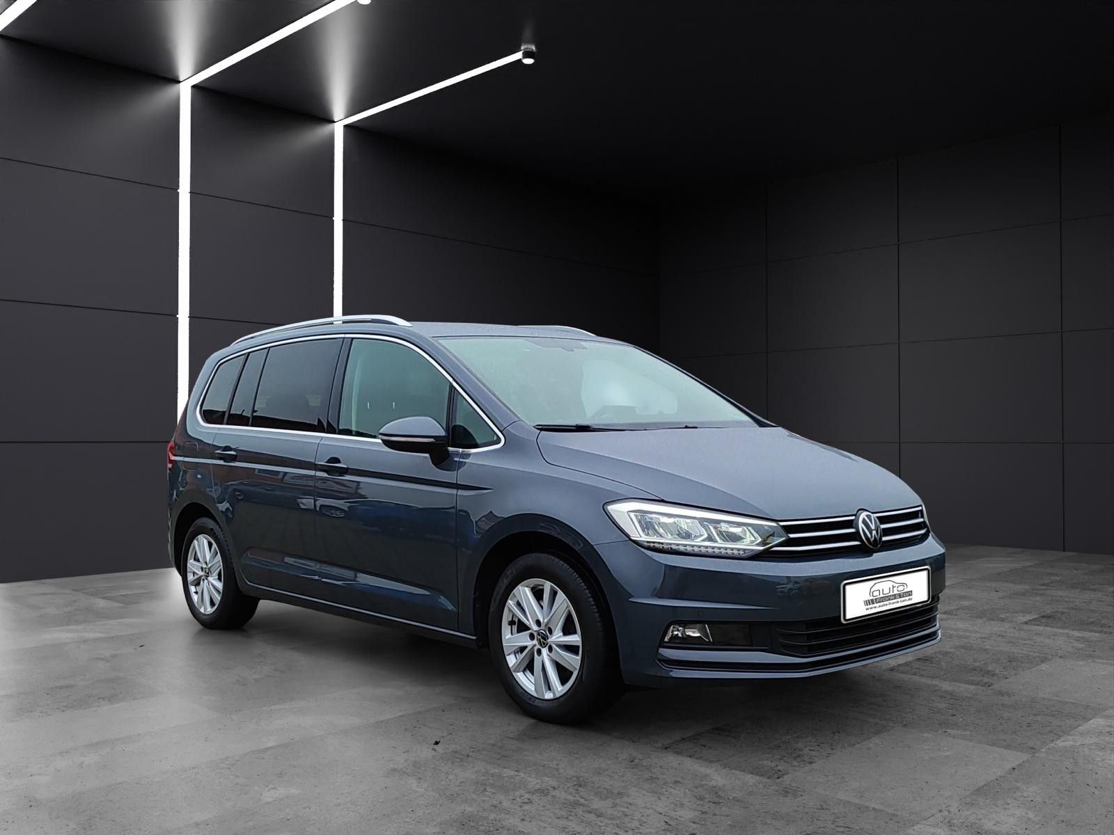 Fahrzeugabbildung Volkswagen Touran Comfortline *Massage*Sitzheizung*Apple*