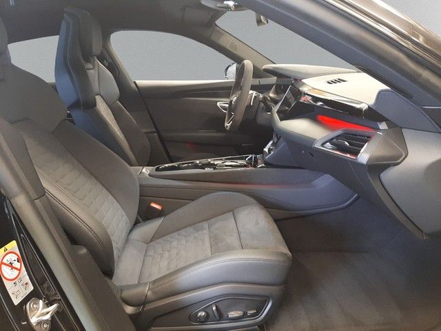 Fahrzeugabbildung Audi e-tron GT quattro Pano B&O Stdhz. Laser HeadUP