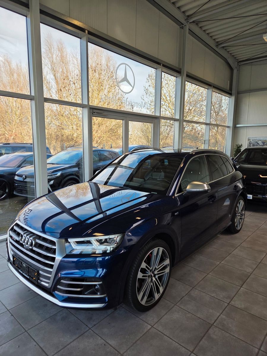 Fahrzeugabbildung Audi SQ5 3.0 TFSI quattro/Voll/Panodach/HUD/AHK