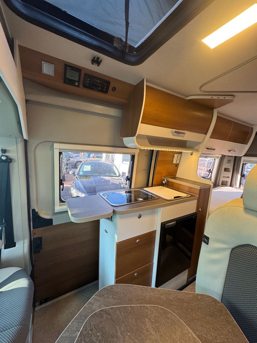 Fahrzeugabbildung VANTourer 540 FIAT DUCATO AUFSTELLDACH 5 SCHLAFPLÄTZE AHK