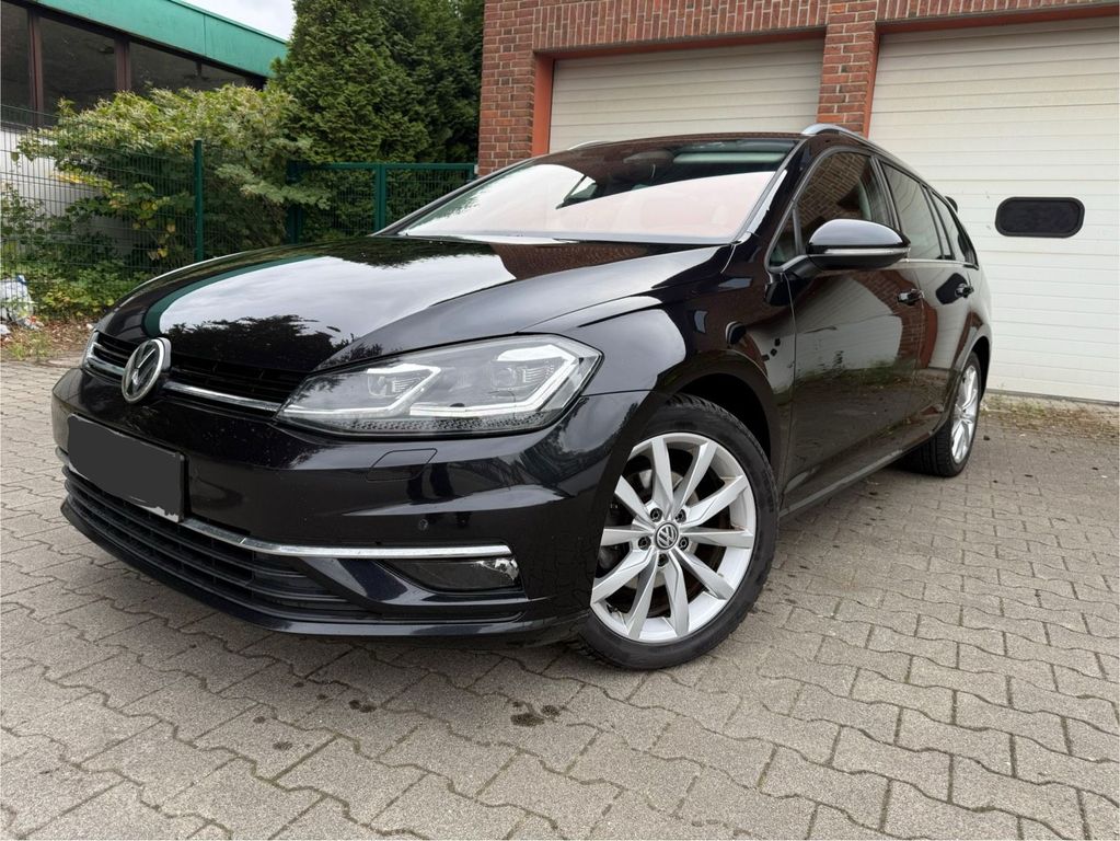 Image of Volkswagen Golf