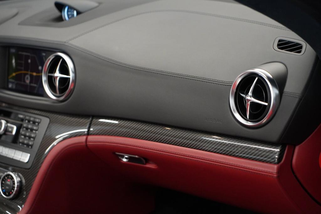 Mercedes-Benz SL 63 AMG