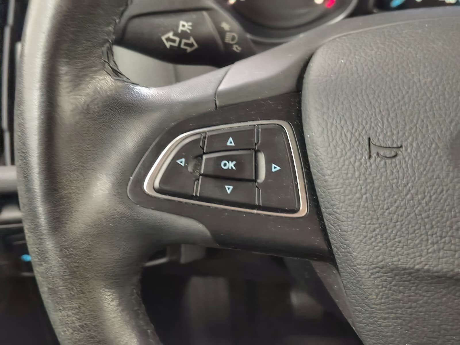 FORD Focus 1.0 EcoBoost Trend Navi SHZ LKH – Bild 22