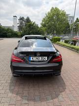 Mercedes-Benz CLA 45 AMG Mercedes-AMG CLA 45 4MATIC DCT Me... - Mercedes-Benz CLA 45 AMG: Sportwagen